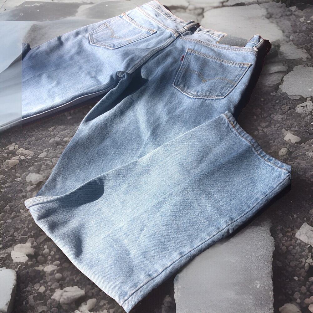 Levi's 550 Men's Jeans 34 x 34 Y2K Regular Fit Straight‎ Leg Light Blue Denim - Picture 9 of 10